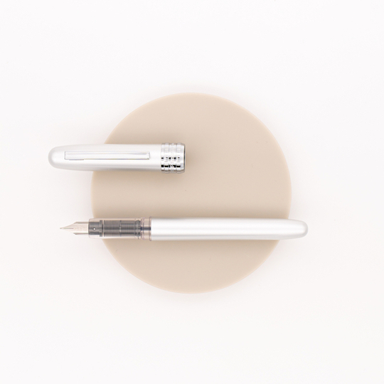 Platinum Plaisir Penna Stilografica Ice White