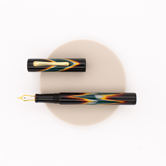Taccia Ukiyo-e Fountain Pen Hokusai Sabimidori Green Urushi