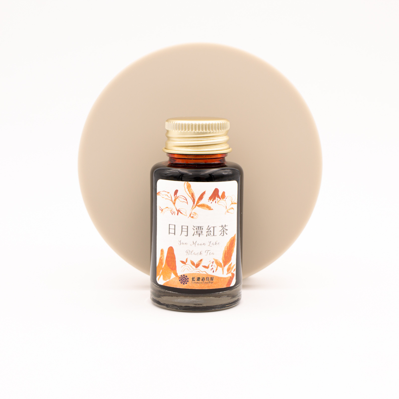Lennon Tool Bar Sun Moon Lake Ruby Black Tea Inchiostro 30 ml