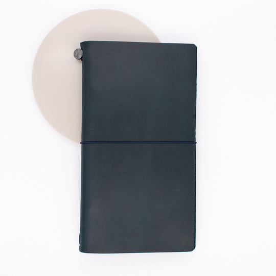 Traveler's Notebook Regular Size Blue