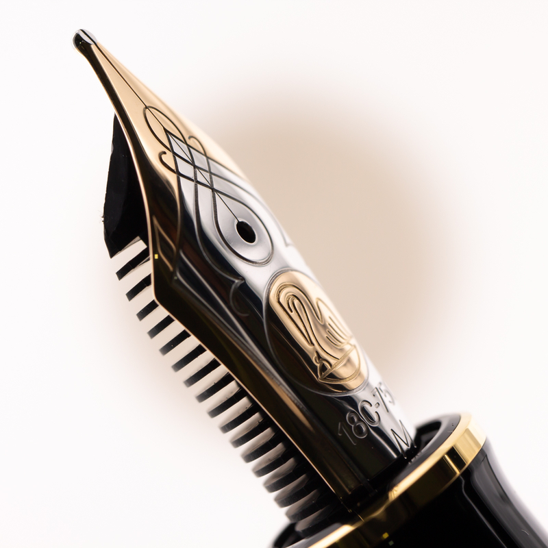 Pelikan Souveran M800 Penna Stilografica Verde & Nera