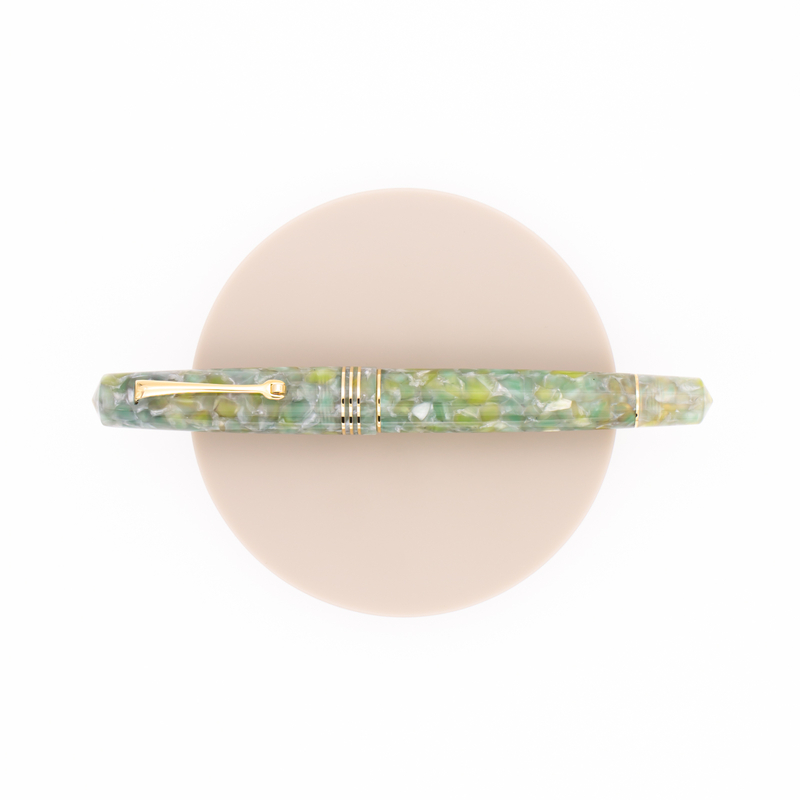 Leonardo Officina Italiana Momento Zero Fountain Pen Jade & Gold 14 KT