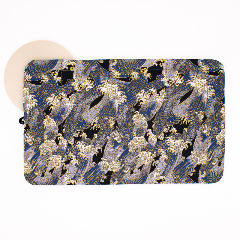 Taccia Kimono Pen Roll Nishijin for 8 Pens Wave