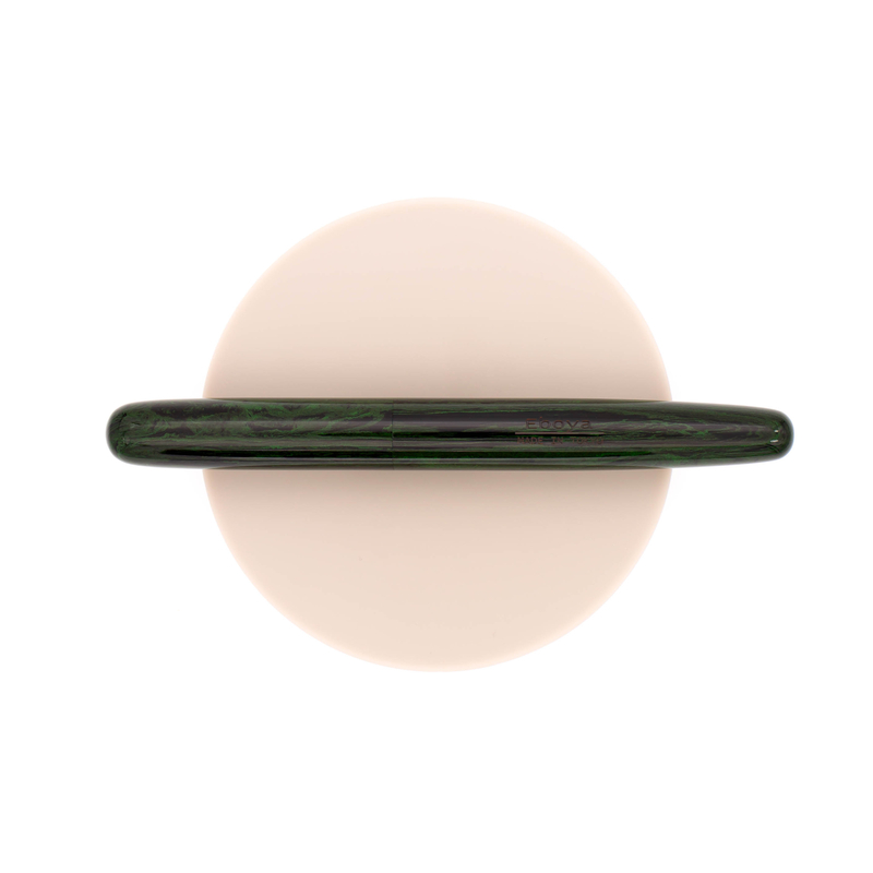 Eboya Houga Medium Fountain Pen Kunpuu