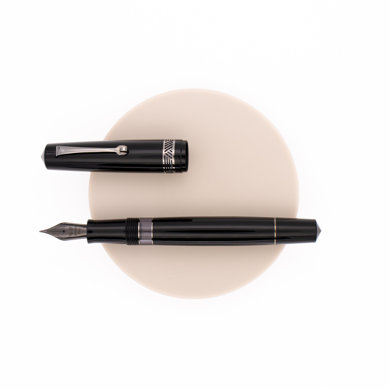 Leonardo Momento Magico Penna Stilografica Anima Nera Glossy & Rutenio