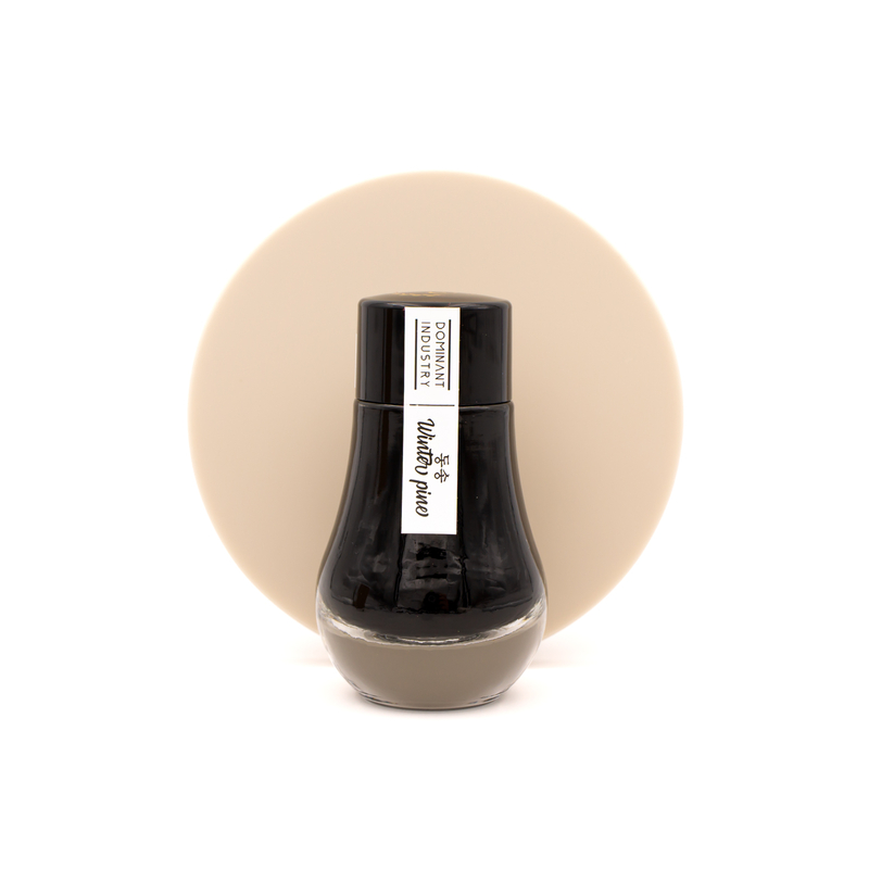Dominant Industry Standard Winter Pine Inchiostro 25 ml