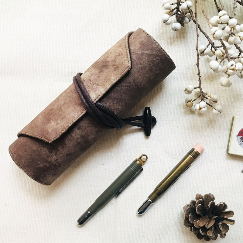 Kyoku Haku Pen Roll for 6 Pens Suede Brown