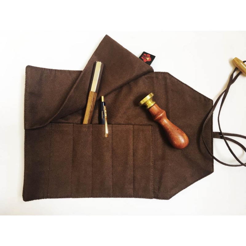 Kyoku Haku Pen Roll for 6 Pens Indigo River