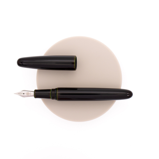 Wancher Dream Pen True Urushi Fountain Pen Midori Tamenuri