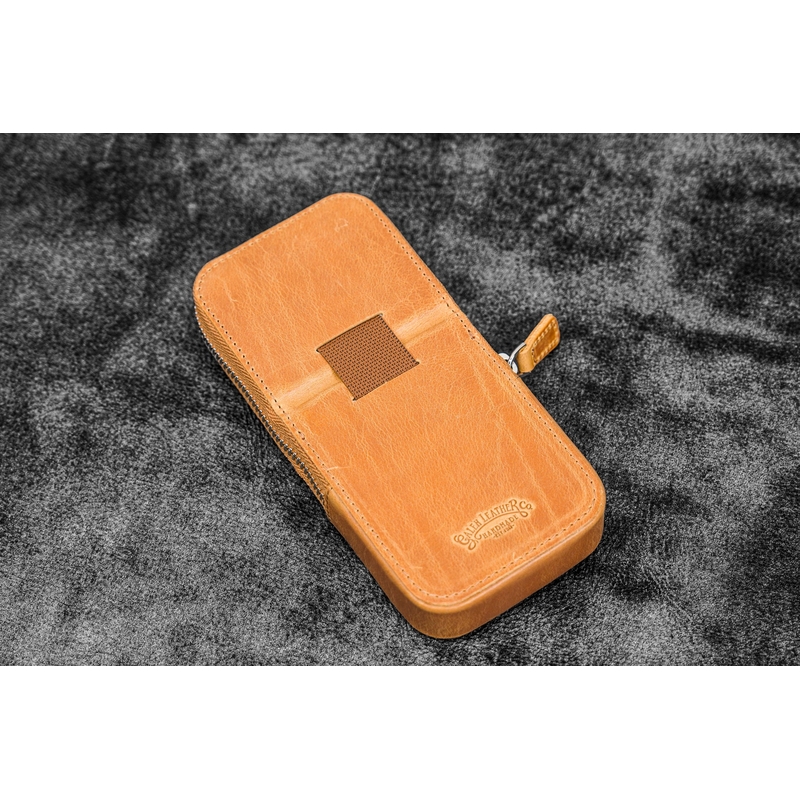 Galen Leather Galen Leather Magnum Opus Portapenne in Pelle 3 Posti Crazy Horse Honey Ochre