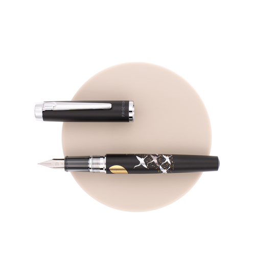 Platinum Procyon Luster Modern Maki-e Fountain Pen Cranes Over Moon