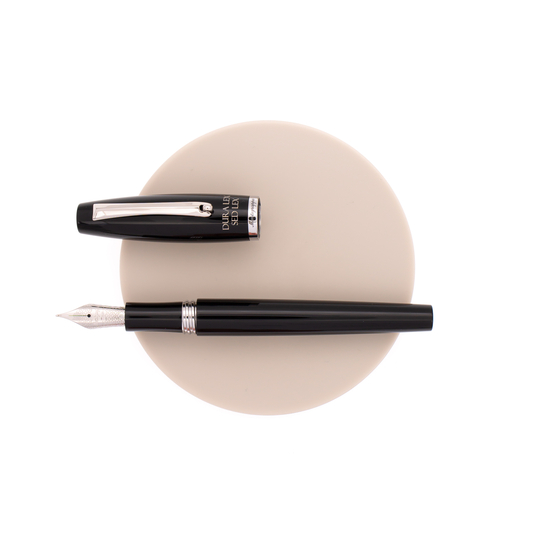 Montegrappa Manager Fountain Pen Iustitia