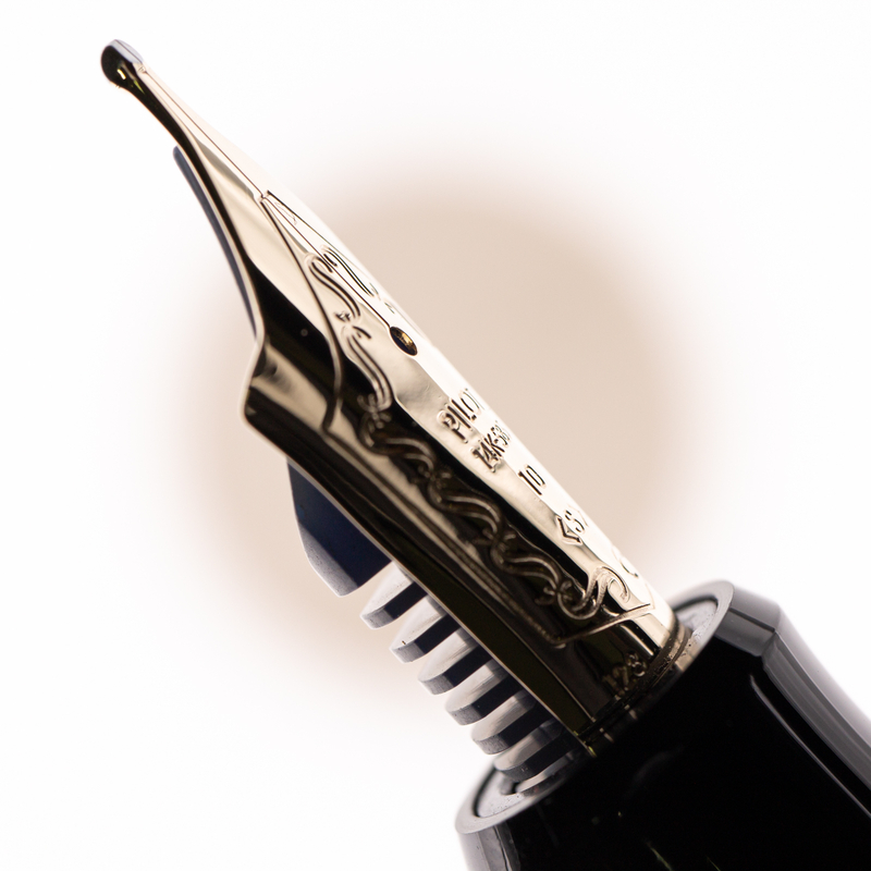 Pilot Pilot Custom 742 Penna Stilografica Nera