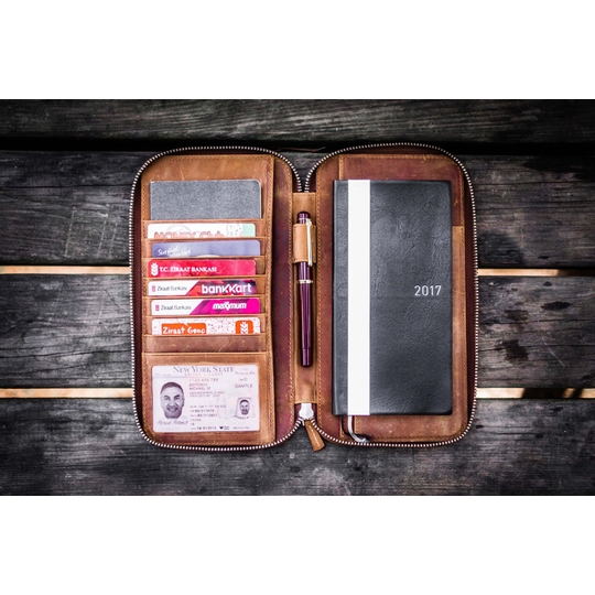 Galen Leather Cover Hobonichi Weeks con Zip Crazy Horse Brown