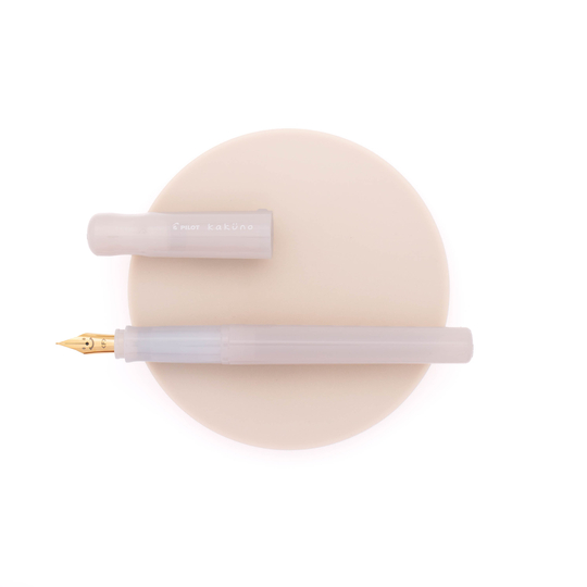 Pilot Kakuno Madoromi Penna Stilografica Drowsy Ivory
