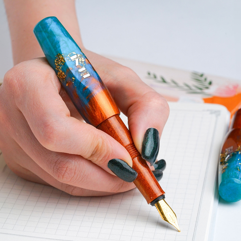 Benu Benu Pixie Fountain Pen Aurora Gold