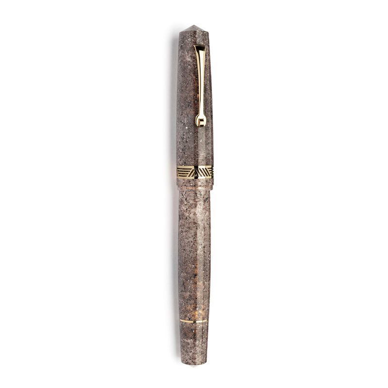 Leonardo Officina Italiana Leonardo Momento Magico Penna Stilografica Sabbia di Mare & Oro