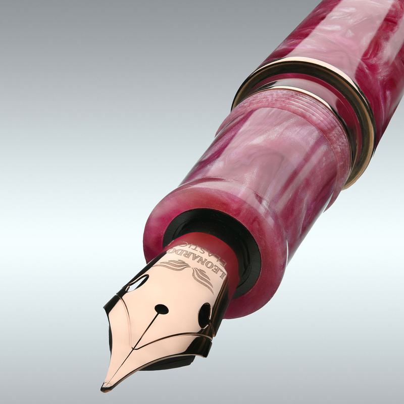 Leonardo Officina Italiana Leonardo Momento Zero Grande 2.0 Fountain Pen Sakura