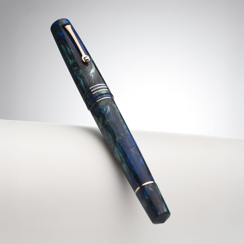 Leonardo Officina Italiana Leonardo Momento Zero Grande 2.0 Penna Stilografica Fiordaliso Blu