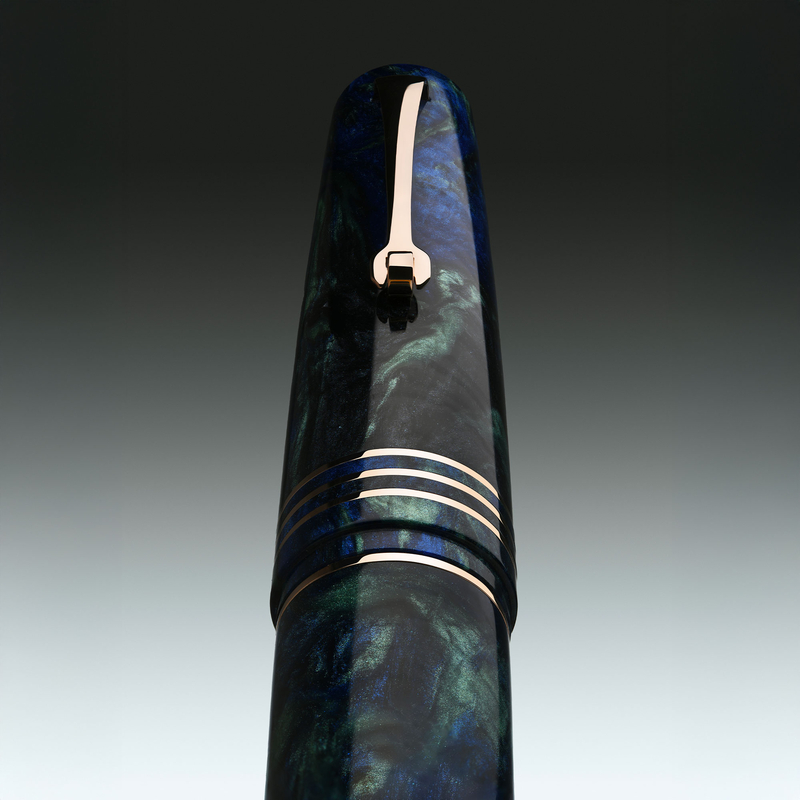Leonardo Officina Italiana Leonardo Momento Zero Grande 2.0 Penna Stilografica Fiordaliso Blu