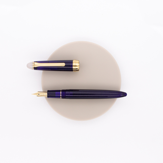 Sailor Shikiori Fountain Pen Yonaga