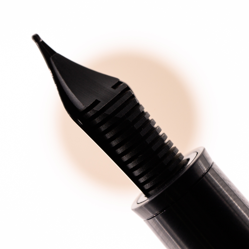 Nahvalur Nahvalur Nautilus Ti Fountain Pen Black 14k