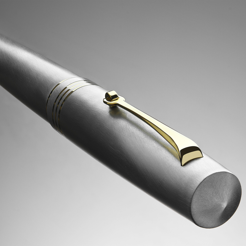 Leonardo Officina Italiana Leonardo Momento Zero Fountain Pen Alumina & Gold 14k Limited Edition