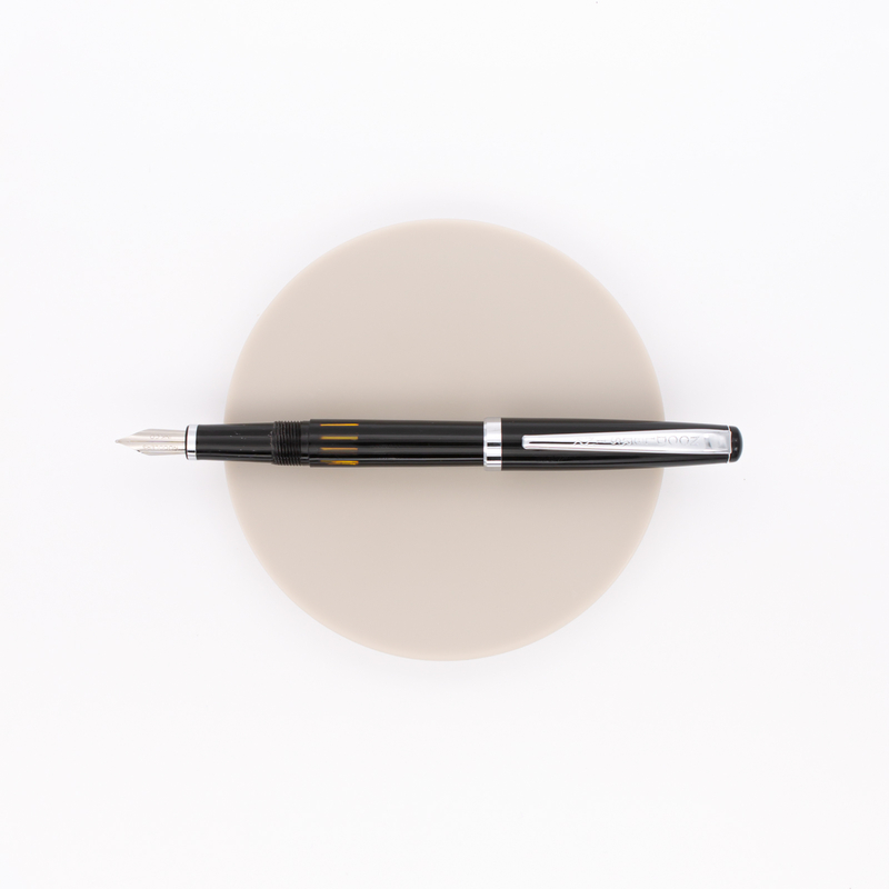 Noodler's Nib Creaper Fountain Pen Black