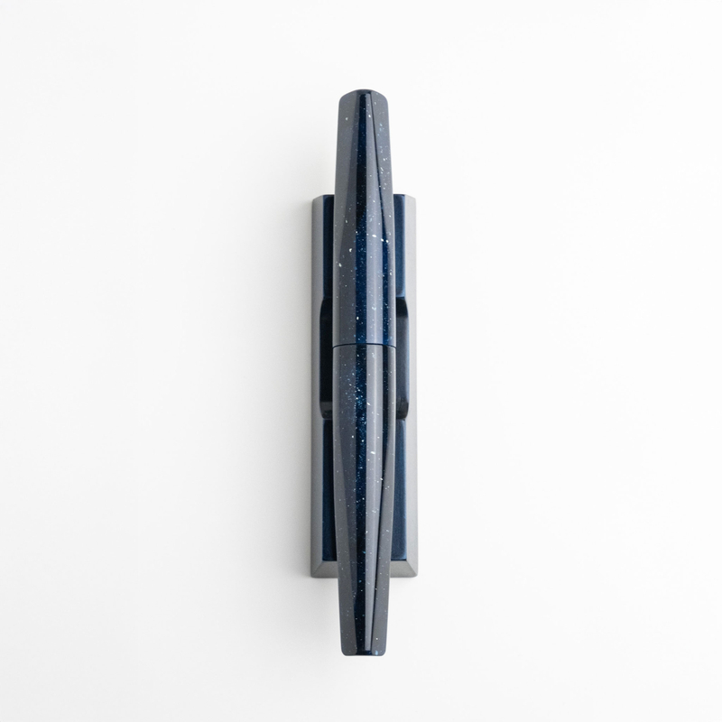 Leonardo Officina Italiana Leonardo x Stilo&Stile Poliedrica Fountain Pen Desiderio 14k