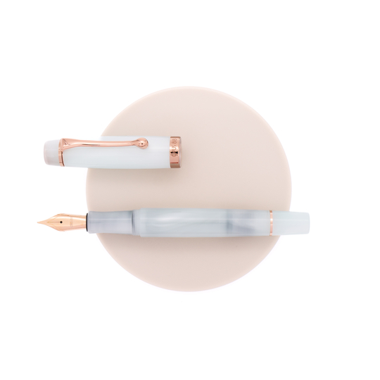 Opus 88 Harmony Fountain Pen Cloud Dancer