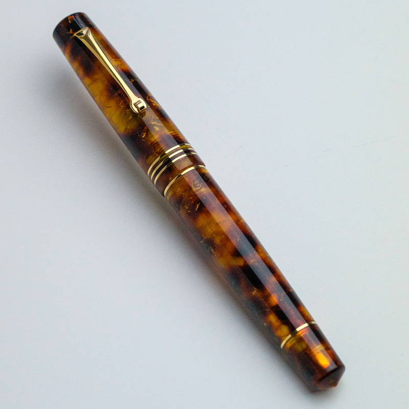 Leonardo Officina Italiana Leonardo x Stilo&Stile Momento Zero Fountain Pen Radici 14k