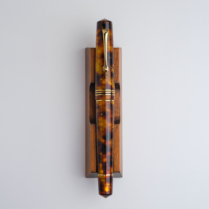 Leonardo Officina Italiana Leonardo x Stilo&Stile Momento Zero Fountain Pen Radici 14k