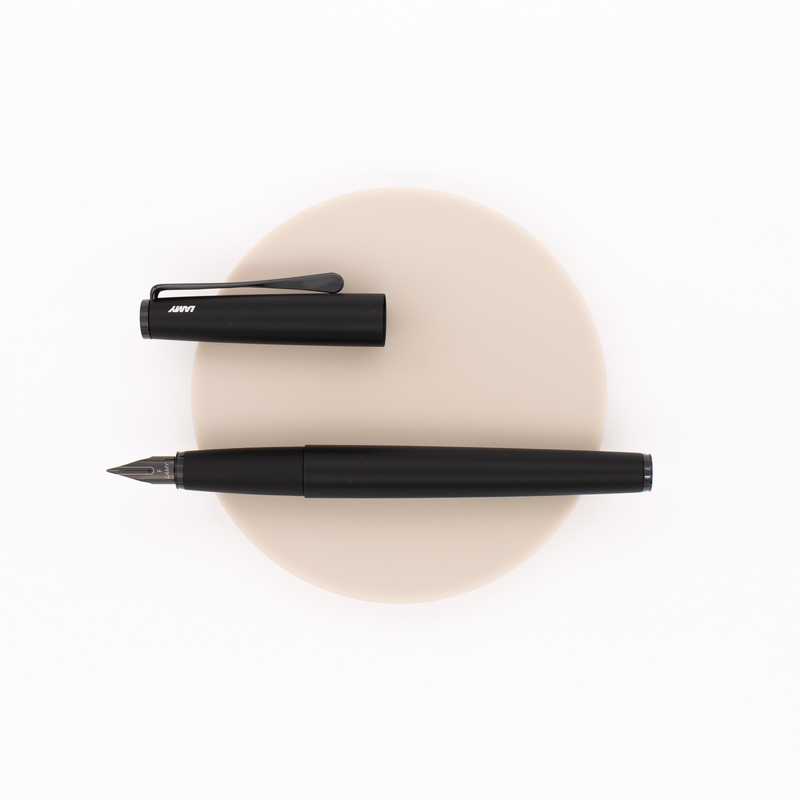 Lamy Studio Penna Stilografica LX All Black Edizione Speciale 2019